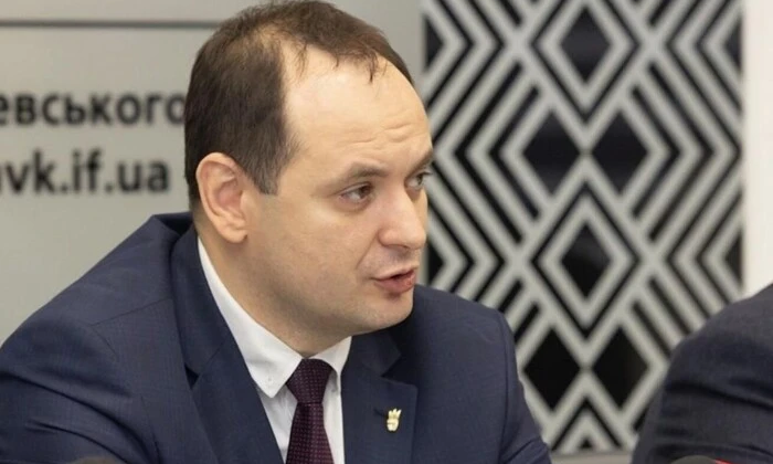 Марцінків запитав місцевих про виховання