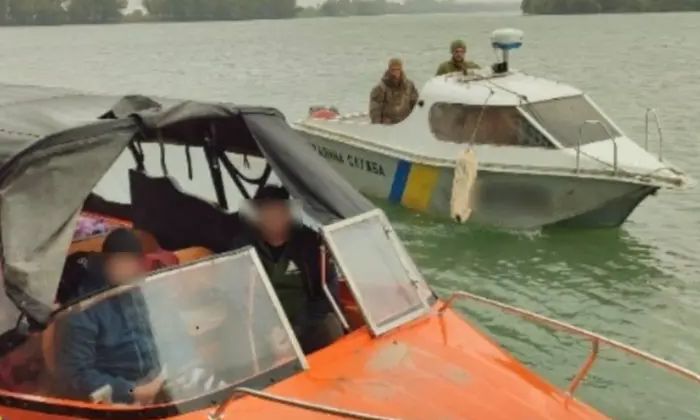 Румунські катери порушили кордон України