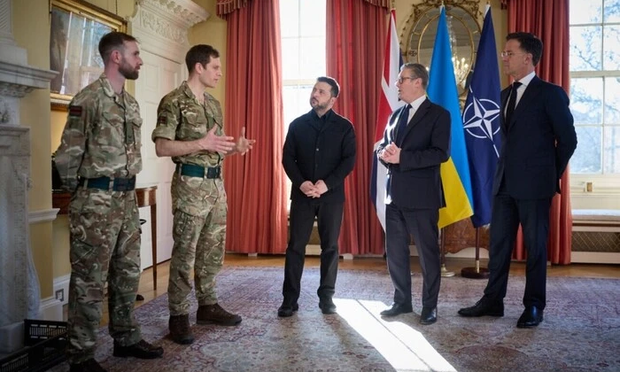 Зеленский, Стармер и Рютте обсуждают совместное производство оружия и усиление ПВО