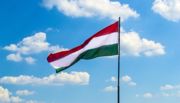 Молодий прем'єр Угорщини робить зупинку