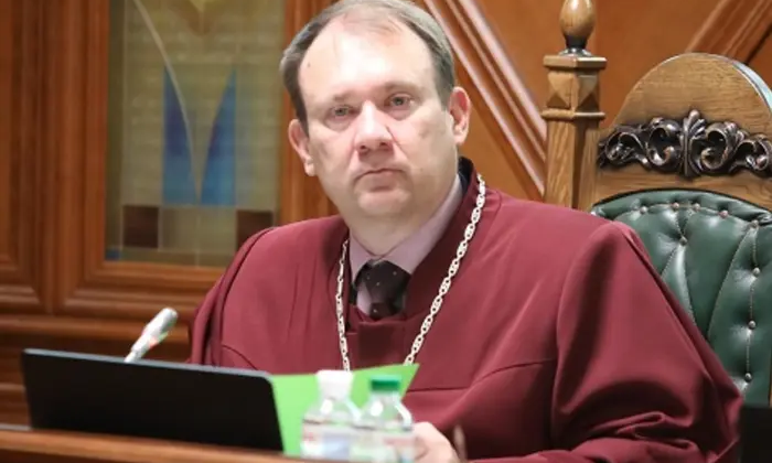 Суддя Верховного суду з днем народження