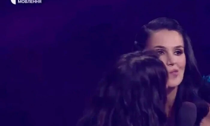 Невдале поцілунок Єфросиніни та Руслани