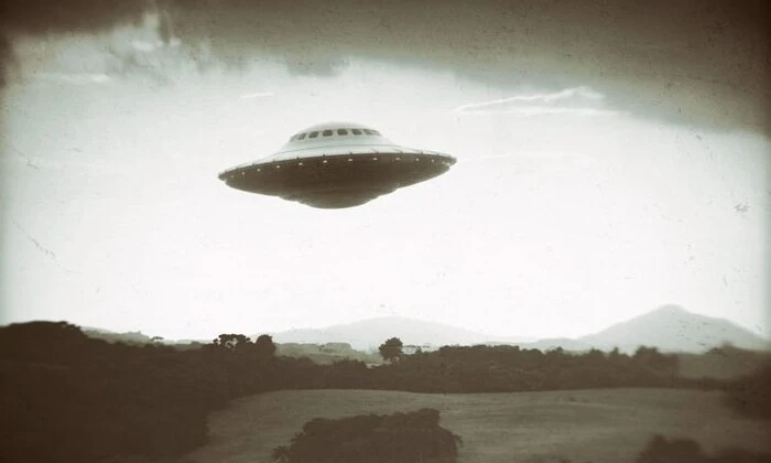 Нападение инопланетян на советских военных