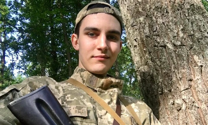 Віктор Павлік та його ексдружила вшанують пам'ять сина