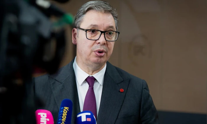 Президент Сербії на тлі протестів