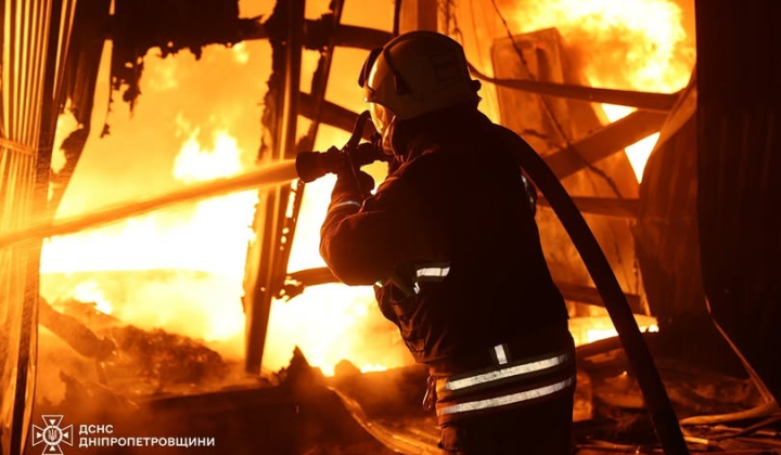 Fires in Dnipropetrovsk region due to Russian attack