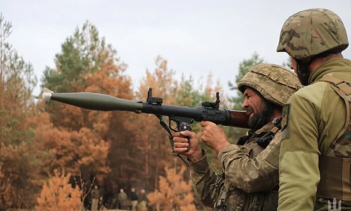 Дивна поведінка ворога поблизу Курщини