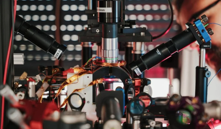 Scientific journalism exposes falsifications
