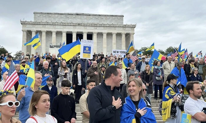 Акция поддержки Украины в Вашингтоне