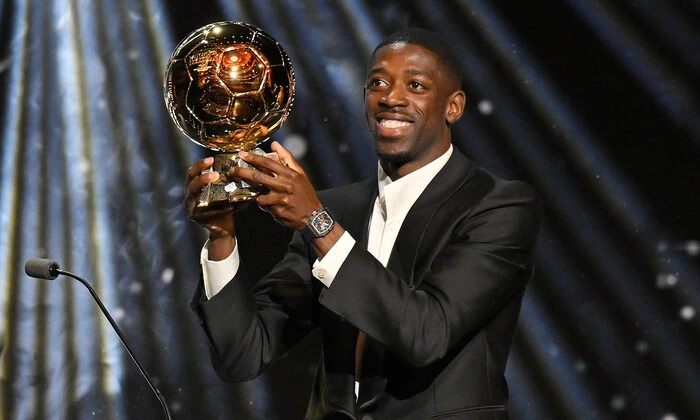 Мессі вітає Дембеле з Золотим м'ячем