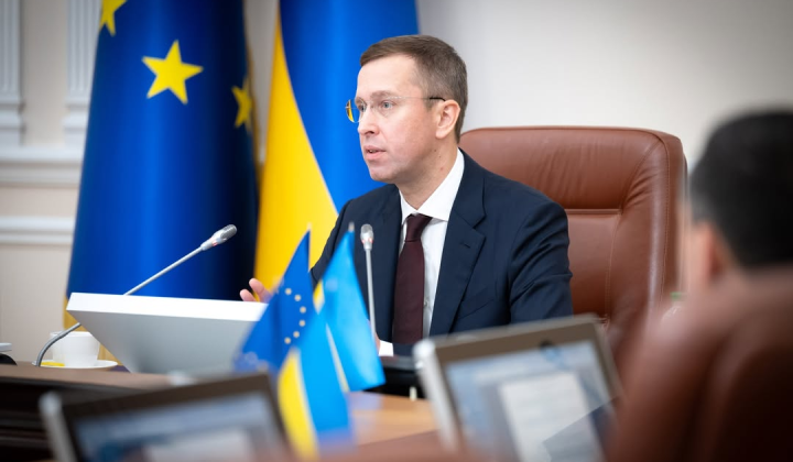 Правительство обязано представить план действий