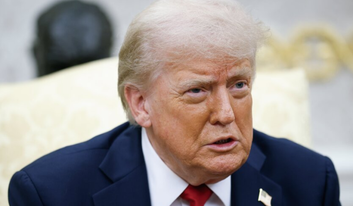 Трамп угрожает пошлинами из-за Гренландии