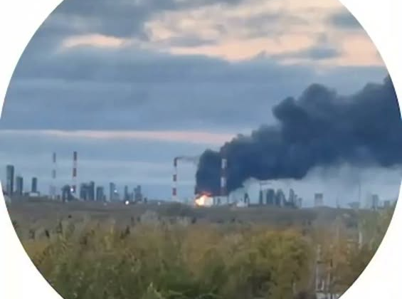 Strikes on oil refineries in Omsk and Ukhta