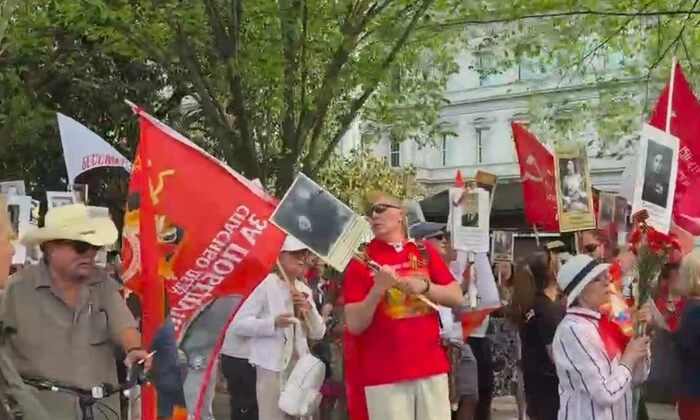 Флаги участников «Бессмертного полка»