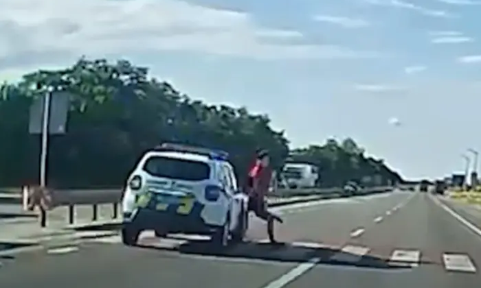 Подросток ранен патрульной машиной