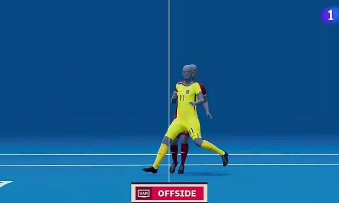 Суддя використовує систему визначення офсайду