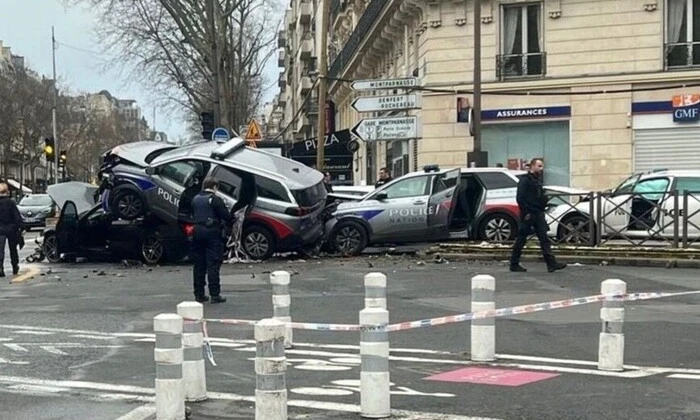 Масштабна ДТП у Парижі. Поліція дотримує швидкісний режим.