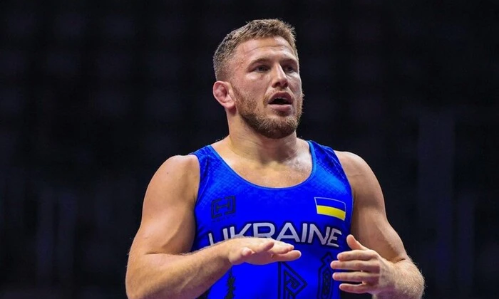 Фильчаков выиграл бронзу на ЧЕ-2026