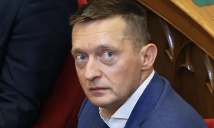 Банківські перекази на мільярди форинтів