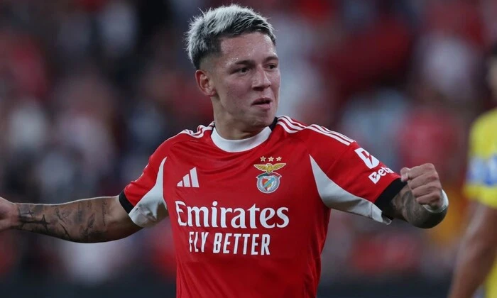 Benfica president defends player from racism
