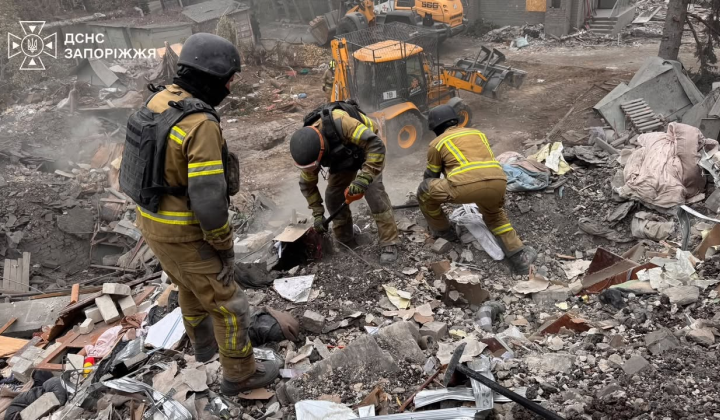 Russian airstrike in Zaporizhia: casualties and rescue operations
