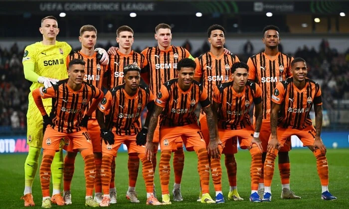 Шахтар розгромив АЗ у чвертьфіналі. Рахунок 3:0.