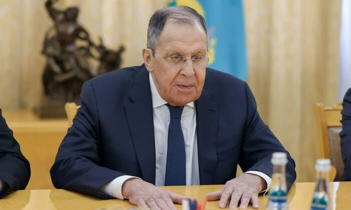 Лавров вимагає гарантій безпеки для Росії