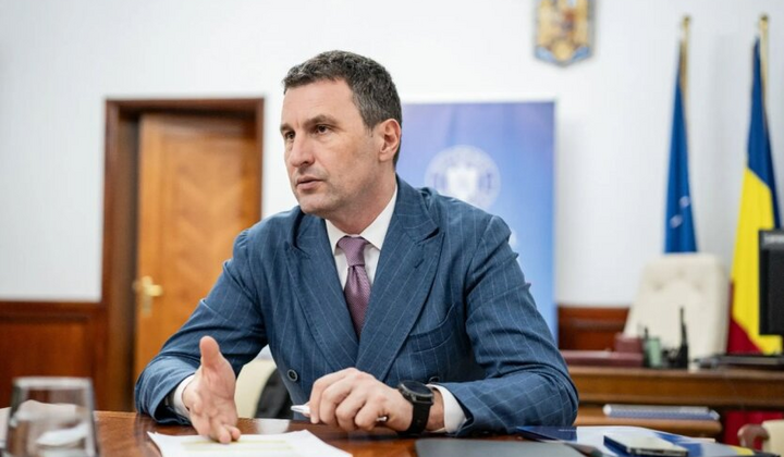 Політик Нікурош Дана після перемоги на виборах