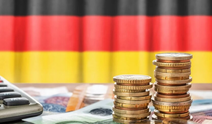 Німеччина закликала скасувати виплати біженцям