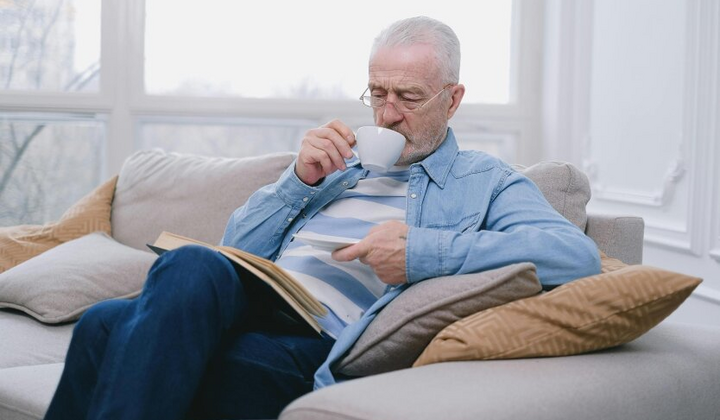 Повістка до армії для пенсіонера