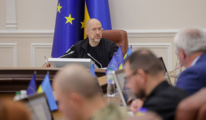 Україна підписала історичну угоду з МВФ