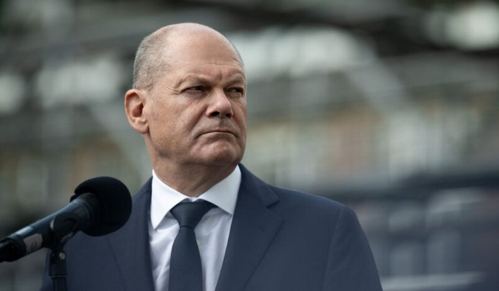 Шольц с первой линии обороны