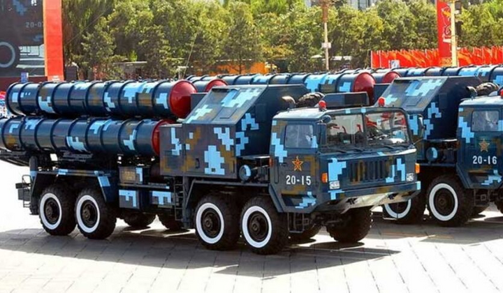 пакистанская военная техника на фоне границы