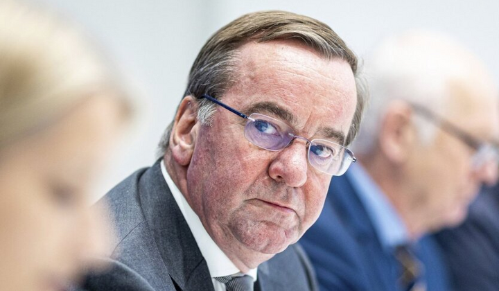 Министры НАТО согласовали принятие новой политики