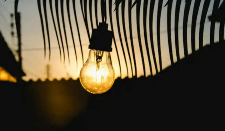 Разрешенные расчеты за электроэнергию 2,16 грн/кВт-ч