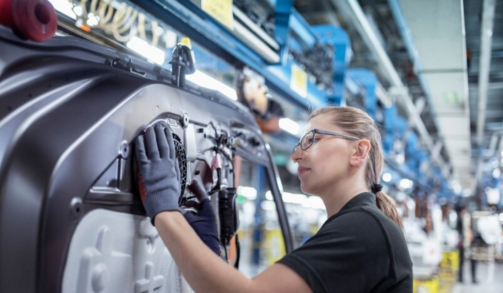 Список профессий для женщин в Украине