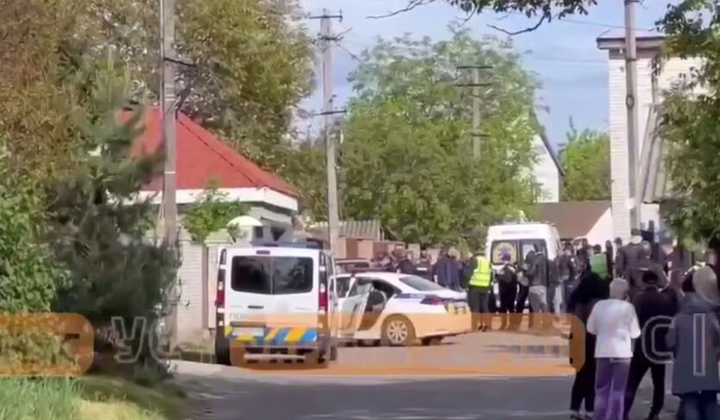 Стрелок с автоматом в Софиевской Борщаговке