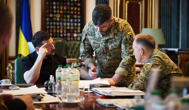 Зеленський на нараді з військовими