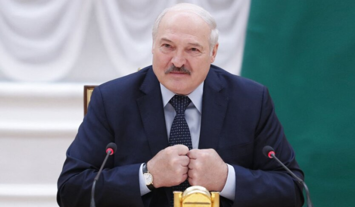 Cole and Lukashenko at the meeting
