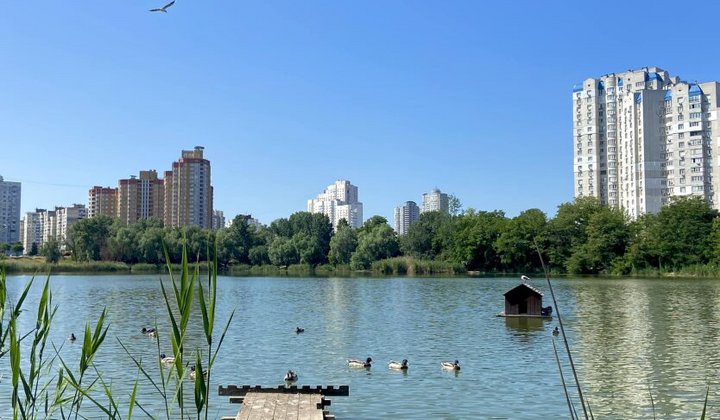 Тепла погода без дощів до +26