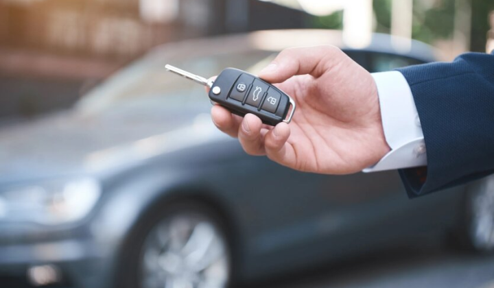 Завозят автомобили в Украину