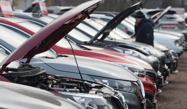 Логотипи авто: Toyota, Volkswagen, BMW