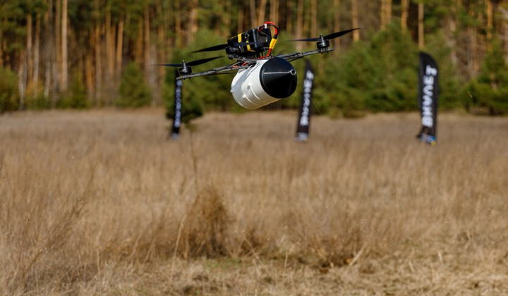 Виробництво дронів з оптоволоконним управлінням