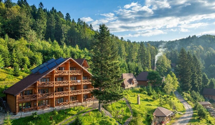 Бронювання житла для відпочинку в Карпатах