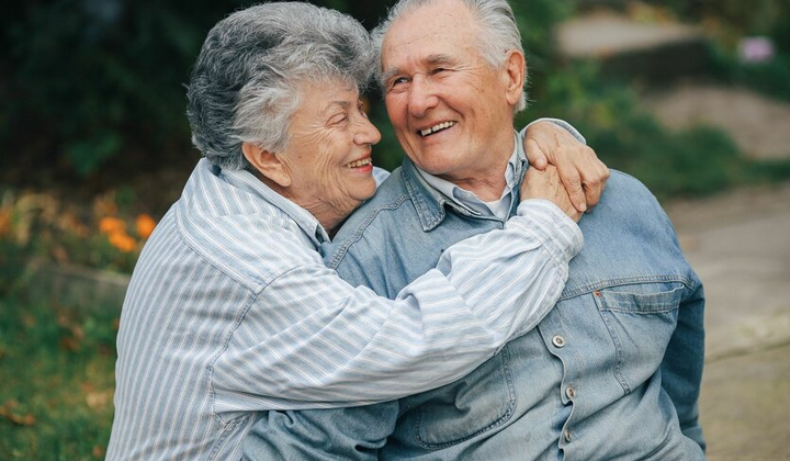 Пенсіонер з Дія.Карткою