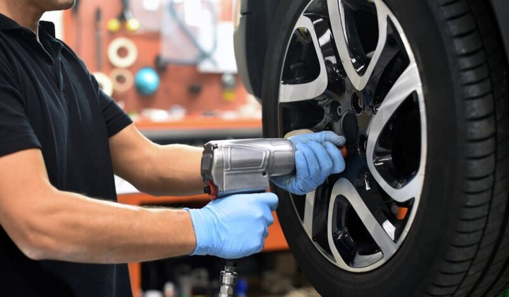 Водія на заміну зимових шин