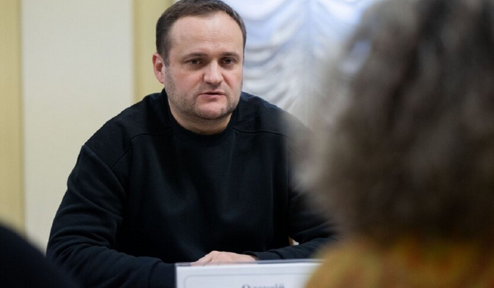 Допомога переселенцям в Україні: виплати