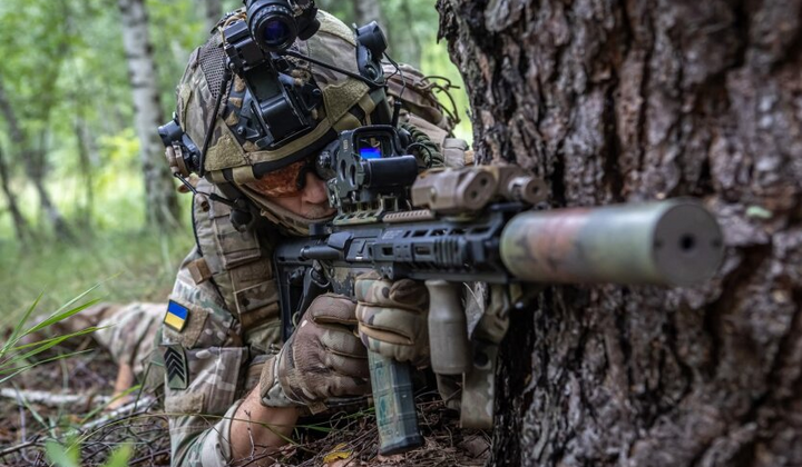 Росіяни намагаються обійти українські позиції на Лиманському напрямку