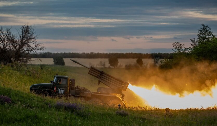 Російські військові гинуть у річці