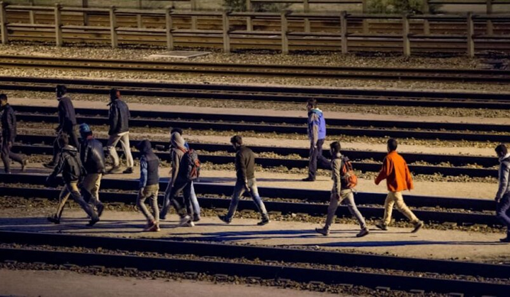 Беженцы меняют направление: Германия теряет статус главного убежища